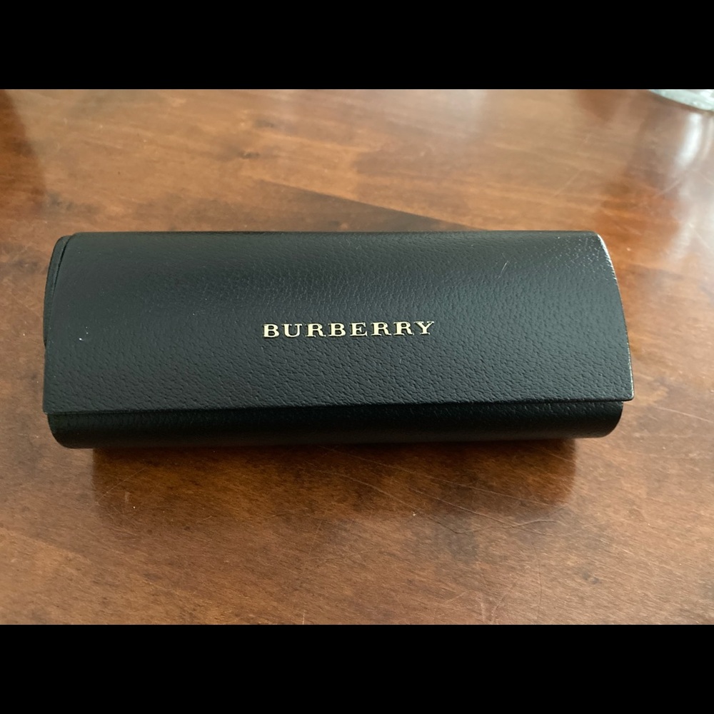 Burberry eye glass case